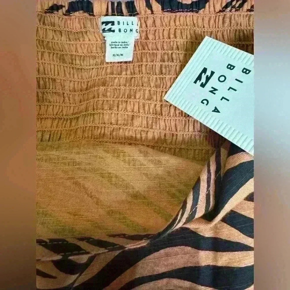 NWT-Billabong Juniors' Feeling Flirty Animal Print Mini Dress, Size Medium - Picture 5 of 8